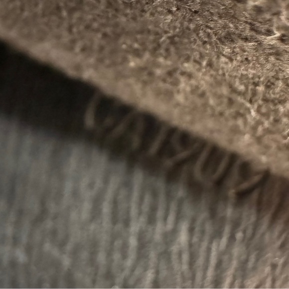 💕Authentic Louis Vuitton Cluny - Picture 10 of 15